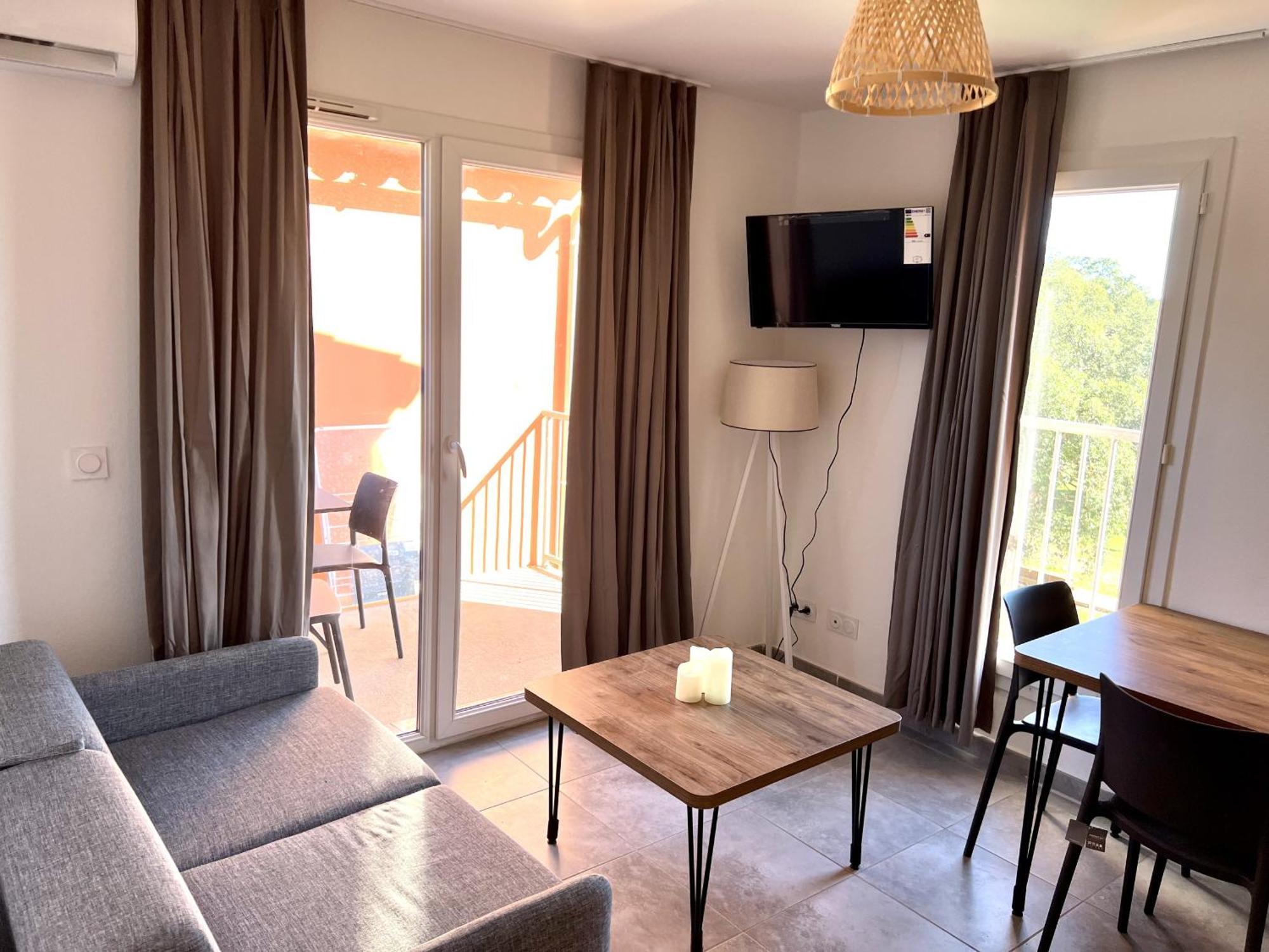 Residence Hoteliere Les Hameaux De Saint Cyprien 25 M2 Lecci Exterior foto