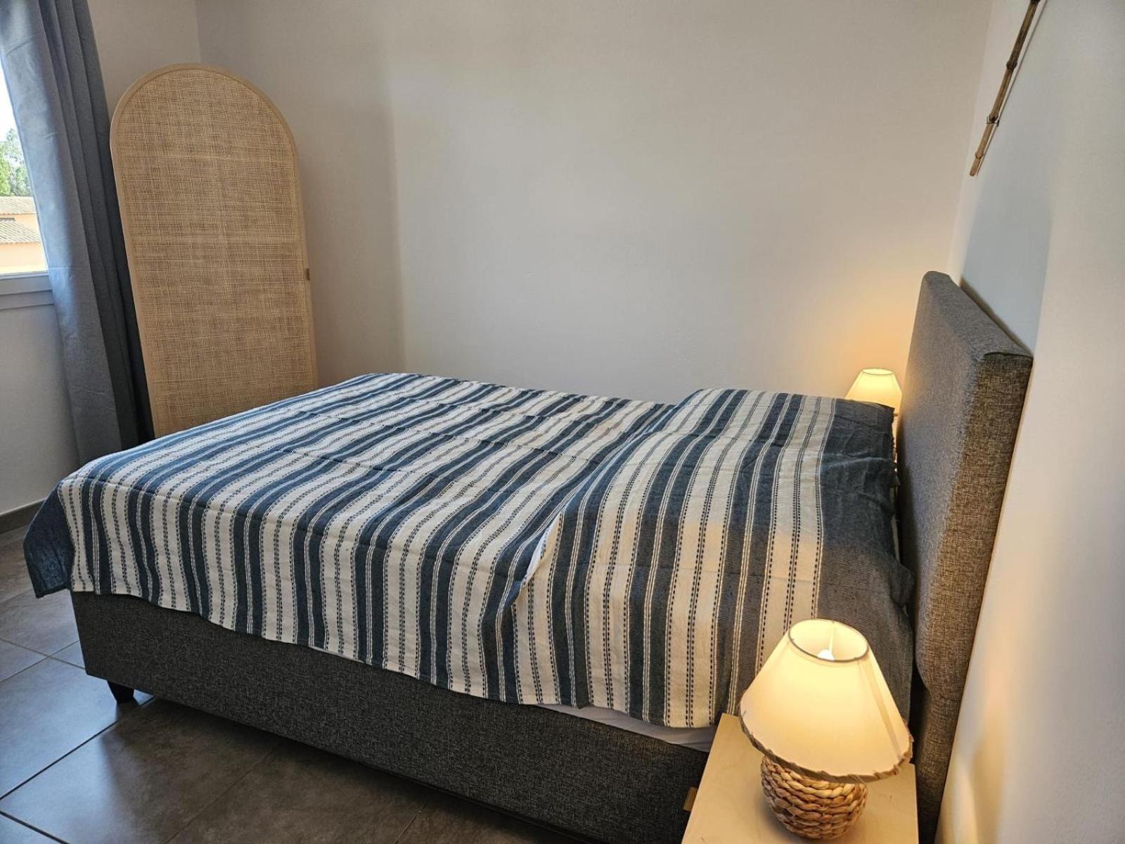 Residence Hoteliere Les Hameaux De Saint Cyprien 25 M2 Lecci Exterior foto